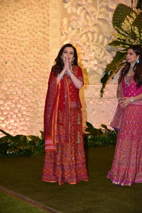 Ganesh Chaturthi Celebrations at Anil Ambani House - 49 / 54 photos