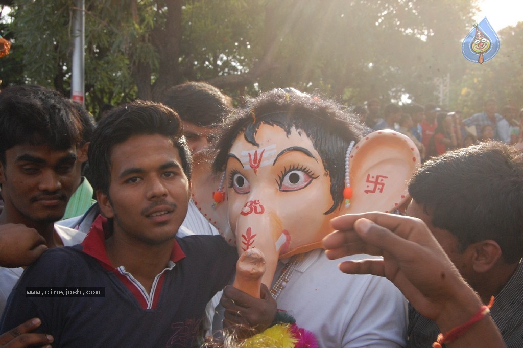 Ganesh Immersion 2014 Photos - 87 / 406 photos