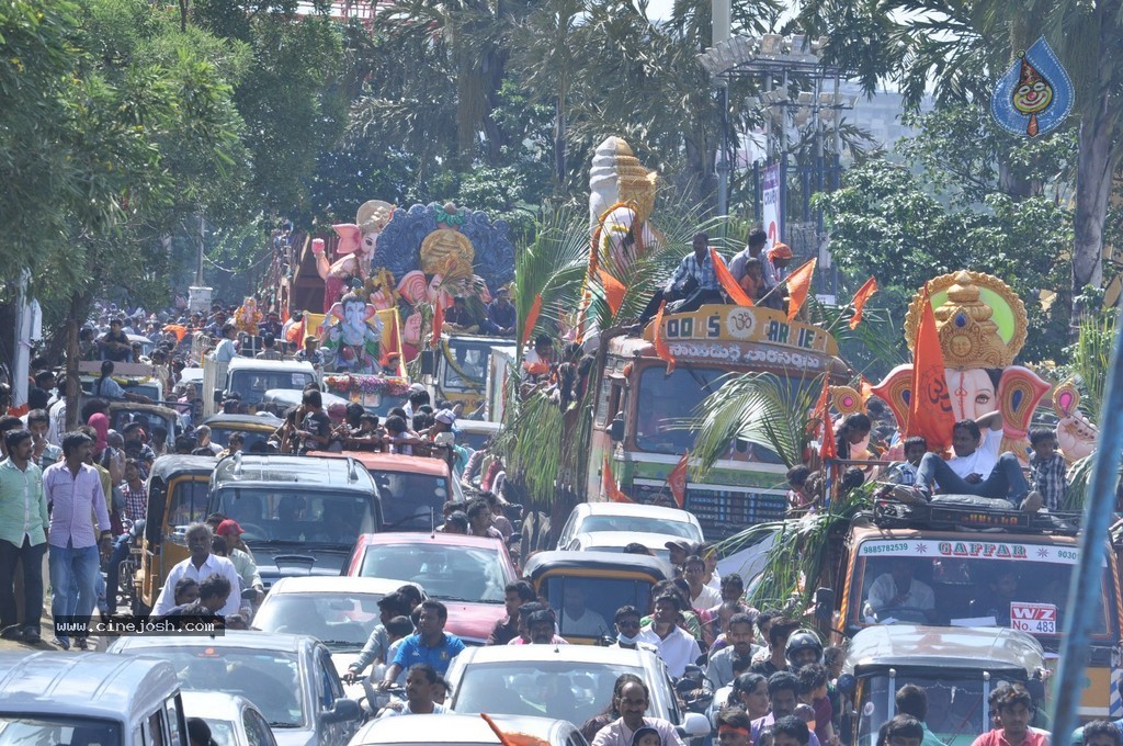 Ganesh Immersion 2014 Photos - 91 / 406 photos
