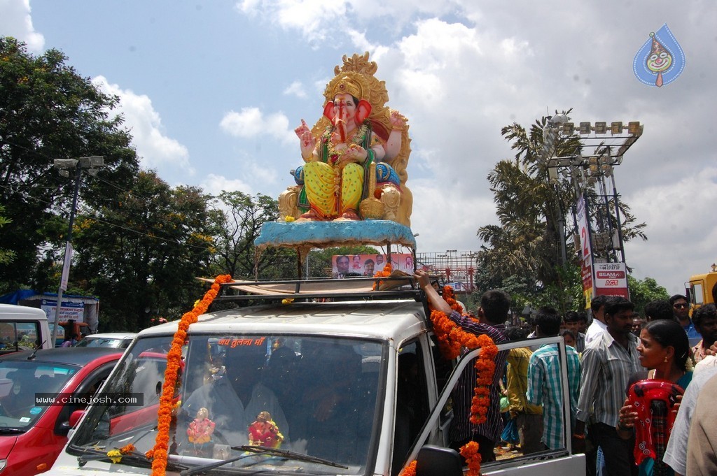 Ganesh Immersion 2014 Photos - 133 / 406 photos