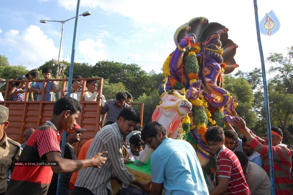 Ganesh Immersion 2014 Photos - 256 / 406 photos