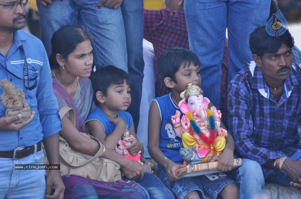 Ganesh Immersion 2014 Photos - 294 / 406 photos
