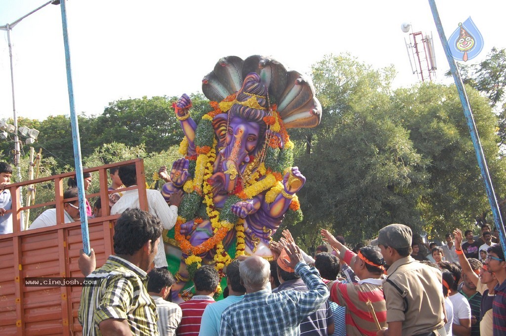 Ganesh Immersion 2014 Photos - 297 / 406 photos