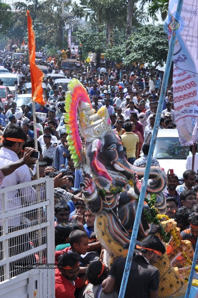 Ganesh Immersion 2014 Photos - 311 / 406 photos