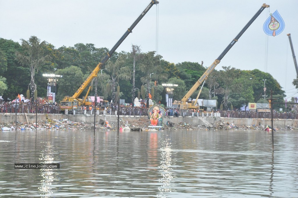 Ganesh Immersion 2014 Photos - 377 / 406 photos