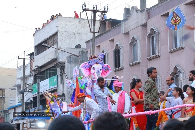 Ganesh Immersion At Hyderabad - 16 / 77 photos