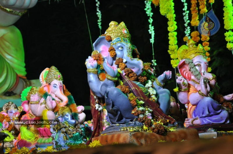 Ganesh Nimajjan At Hussain Sagar - 23 / 183 photos