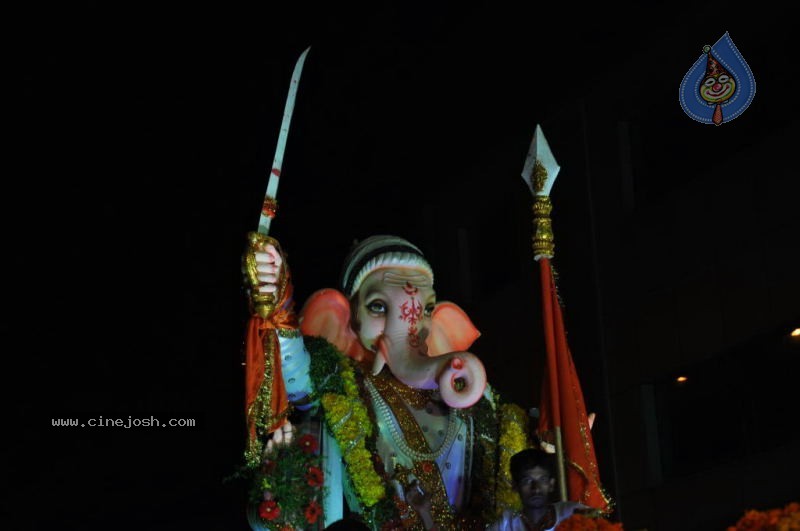 Ganesh Nimajjan At Hussain Sagar - 129 / 183 photos