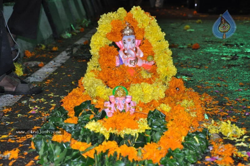 Ganesh Nimajjan At Hussain Sagar - 141 / 183 photos