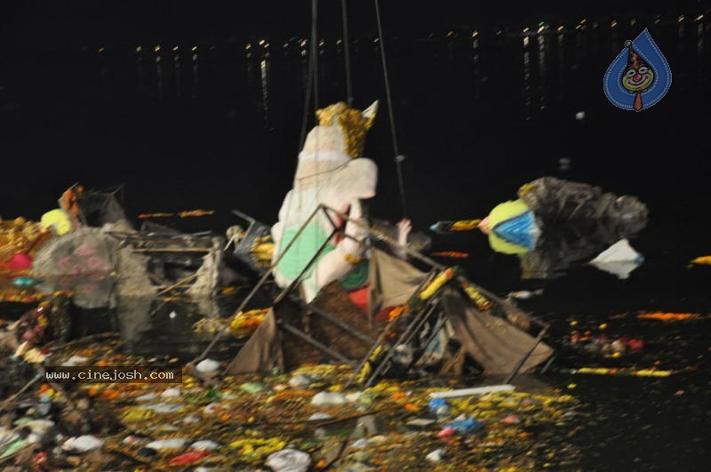 Ganesh Nimajjan At Hussain Sagar - 178 / 183 photos