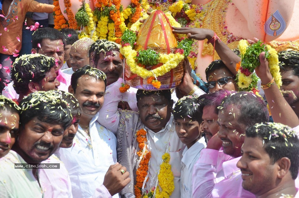 Ganesh Nimajjanam 2014 Photos - 26 / 193 photos
