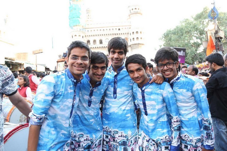 Ganesh Nimajjanam 2015 Photos - 33 / 59 photos