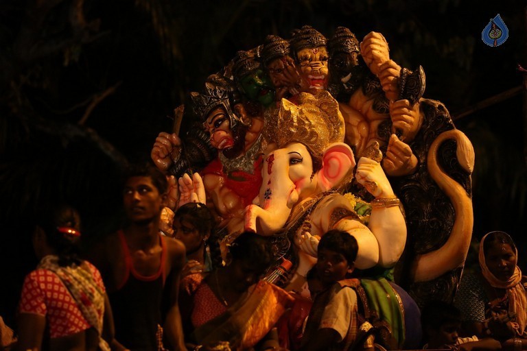 Ganesh Nimajjanam 2016 - 19 / 89 photos