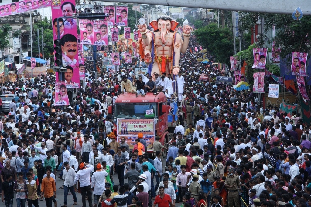 Ganesh Procession in Hyderabad 2017 - 3 / 45 photos