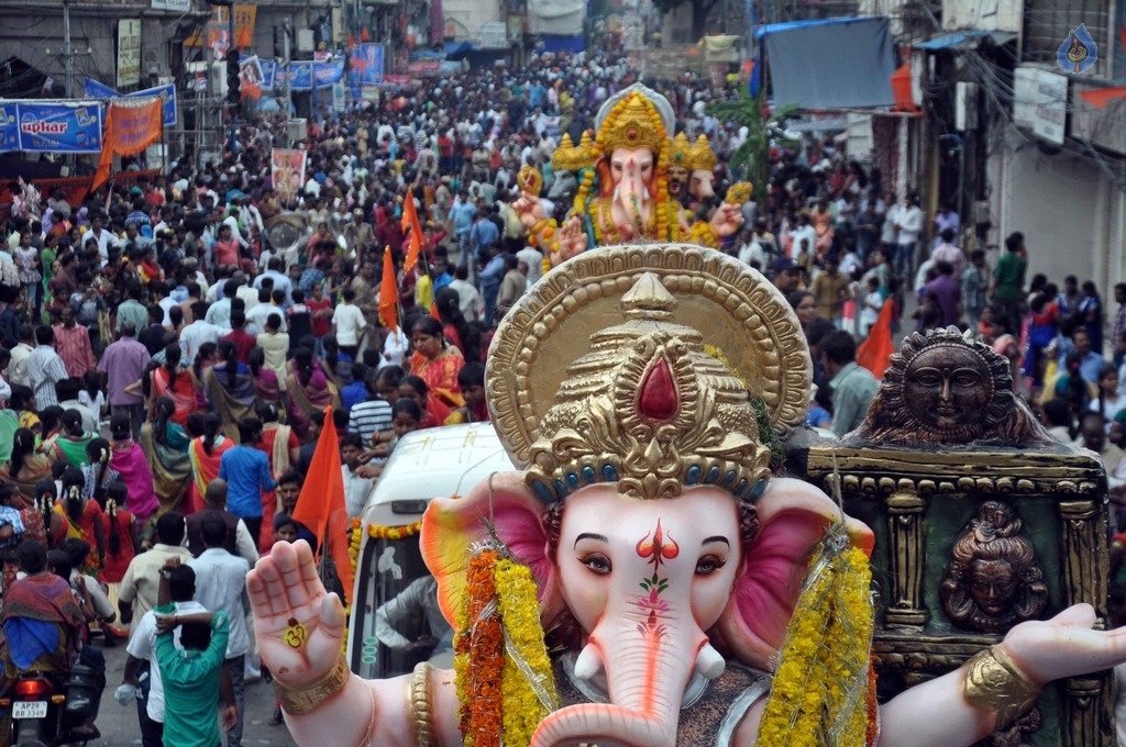 Ganesh Procession in Hyderabad 2017 - 8 / 45 photos