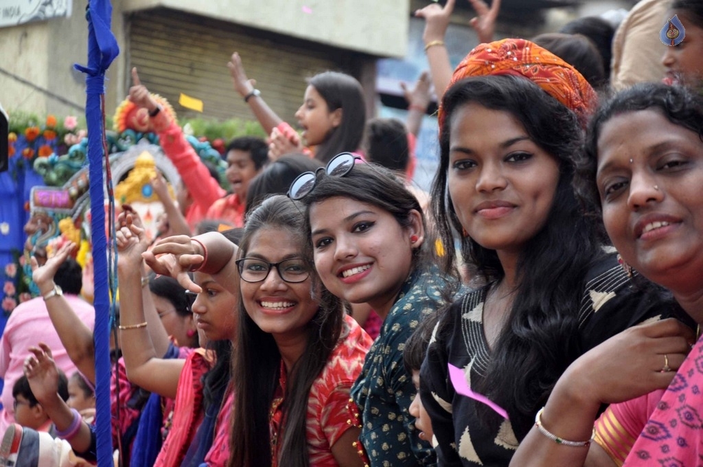 Ganesh Procession in Hyderabad 2017 - 13 / 45 photos