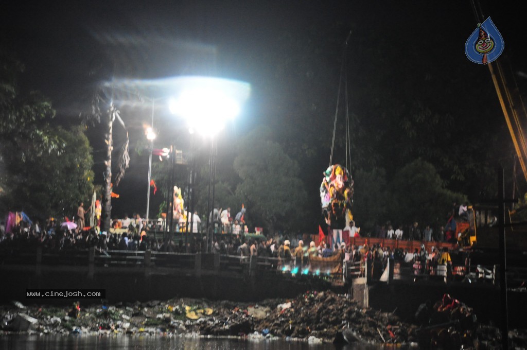 Ganesh Visarjan Photos at Hyd - 01 - 73 / 255 photos