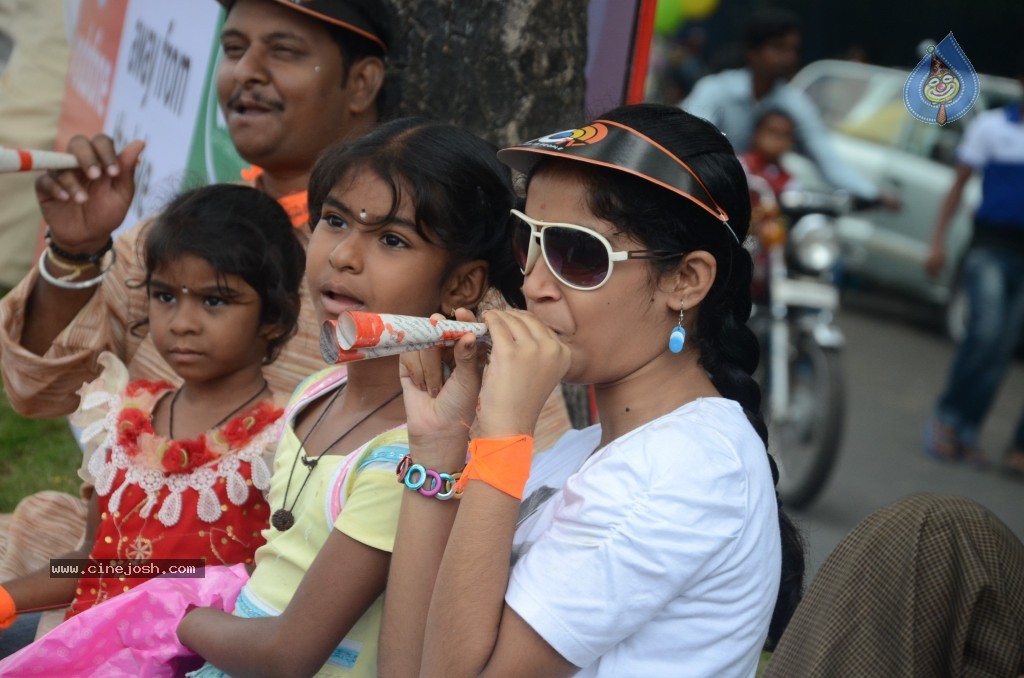 Ganesh Visarjan Photos at Hyd - 02 - 56 / 167 photos