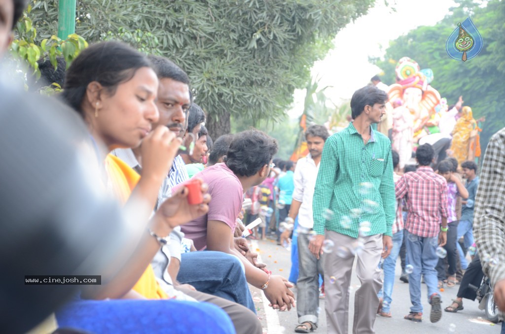 Ganesh Visarjan Photos at Hyd - 02 - 140 / 167 photos