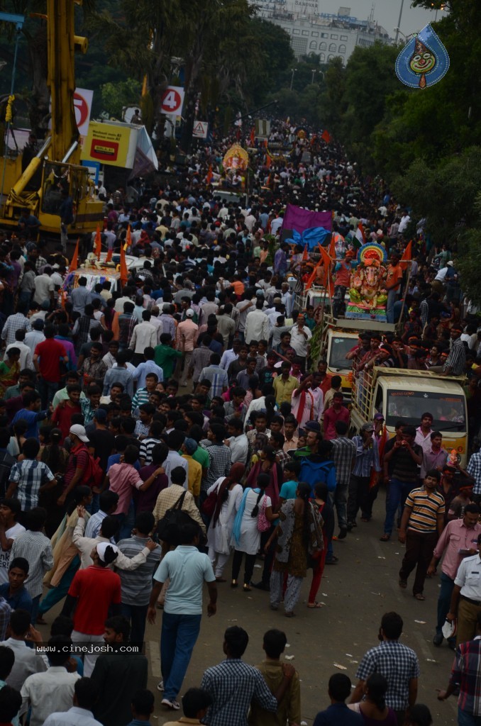 Ganesh Visarjan Photos at Hyd - 02 - 159 / 167 photos