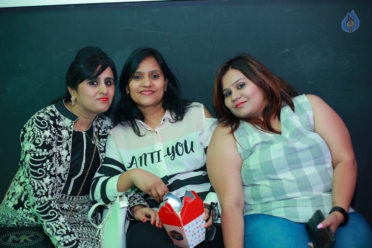 Gaurav Bhutada Birthday Bash - 13 / 54 photos