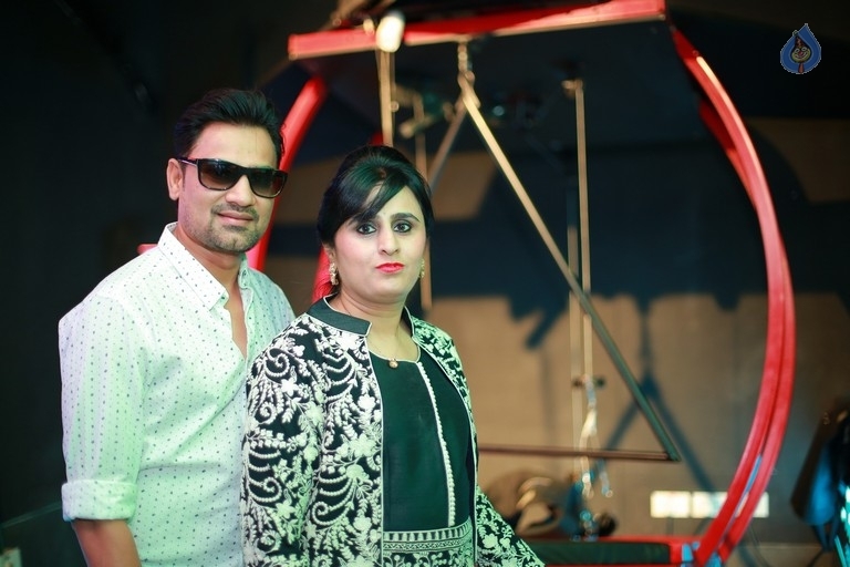 Gaurav Bhutada Birthday Bash - 37 / 54 photos