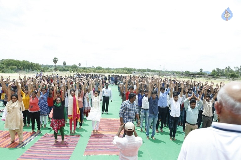 Gauthami Youth Yoga at Hyderabad Geetham College - 4 / 26 photos