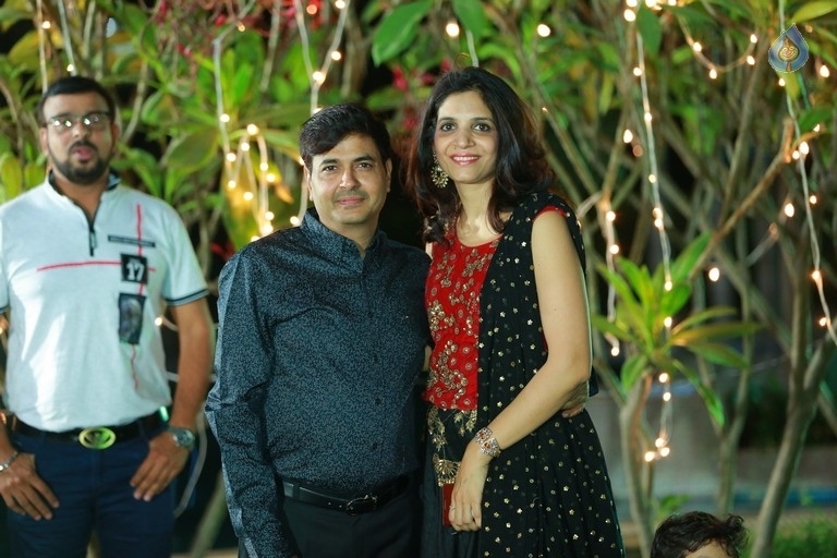 Get together Party Hosted by Omesh and Kanchan - 58 / 77 photos