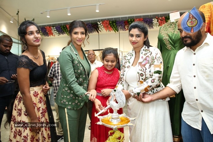 Grand Launch of  ENDLESS KNOT Handloom Store - 10 / 55 photos