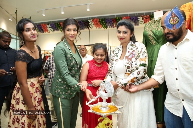 Grand Launch of  ENDLESS KNOT Handloom Store - 10 / 55 photos