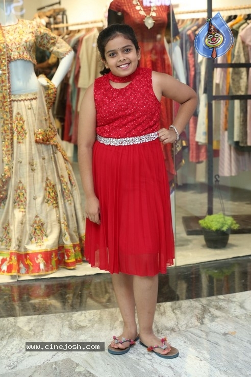 Grand Launch of  ENDLESS KNOT Handloom Store - 49 / 55 photos