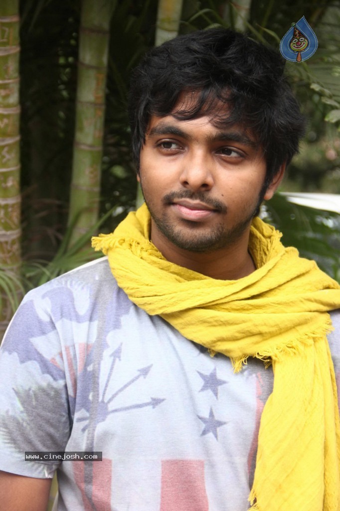 GV Prakash and Saindhavi PM - 14 / 31 photos