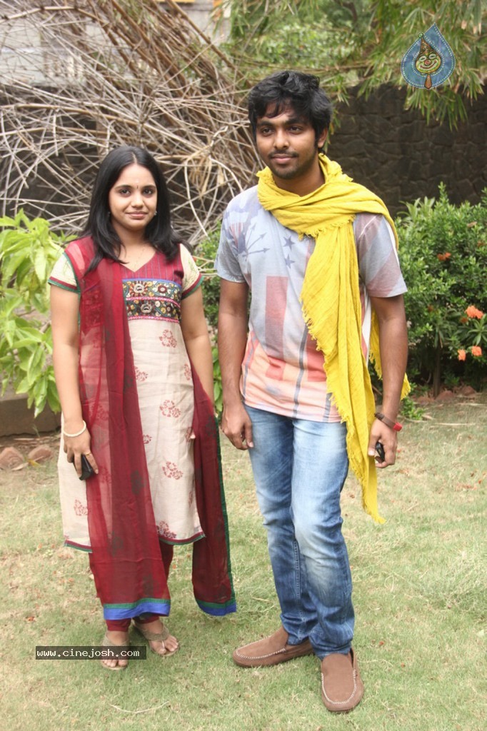 GV Prakash and Saindhavi PM - 21 / 31 photos