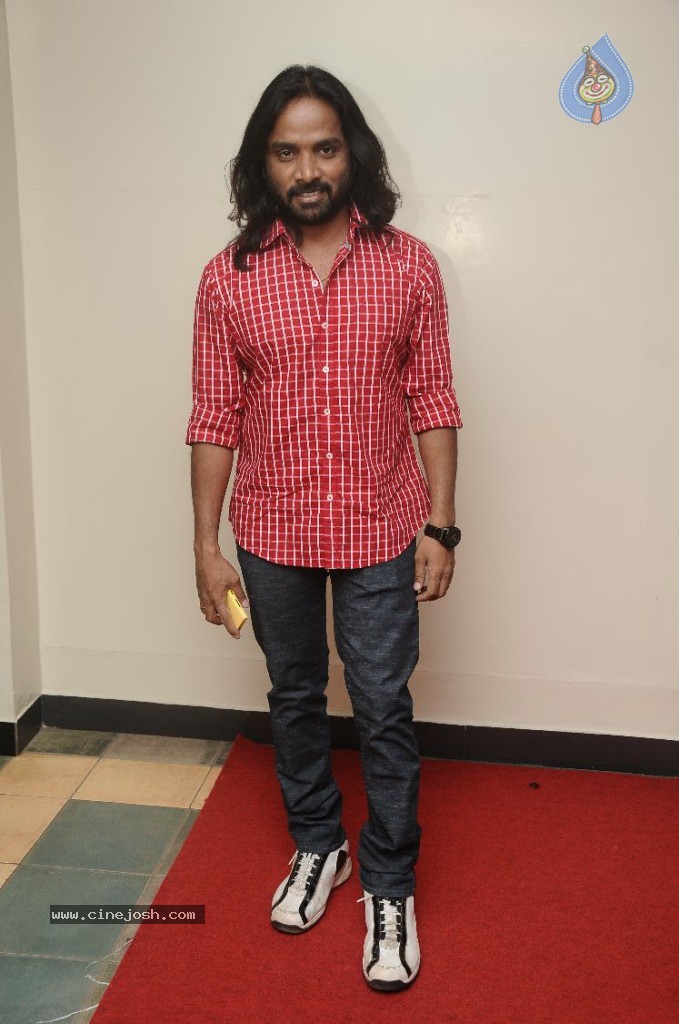 GV Prakash Kumar N Saindhavi Wedding Photos - 2 / 77 photos