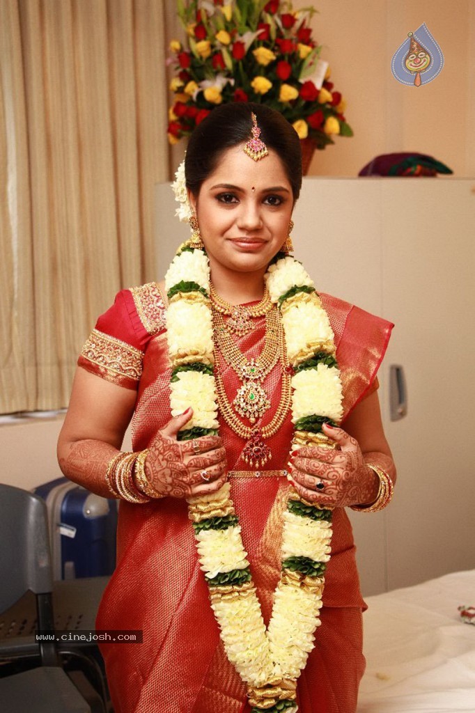 GV Prakash Kumar N Saindhavi Wedding Photos - 40 / 77 photos