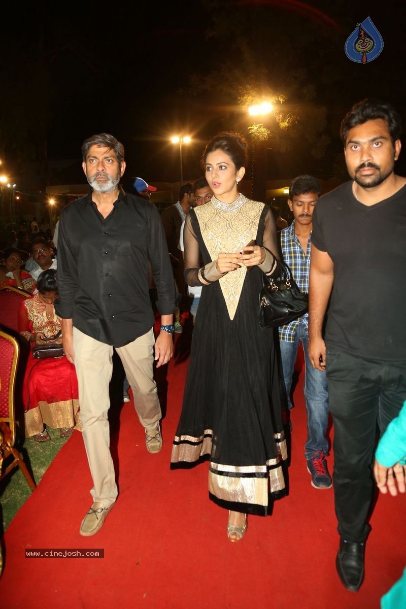 Harinath - Krishnaveni Wedding Reception - 69 / 151 photos