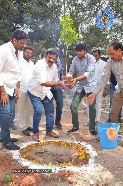 Harish Shanker In Green India Challenge - 3 / 29 photos