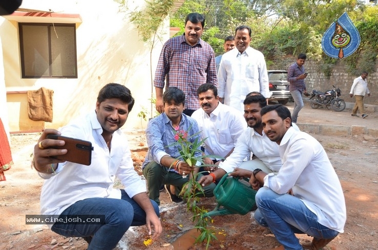 Harish Shanker In Green India Challenge - 7 / 29 photos