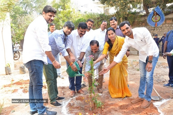 Harish Shanker In Green India Challenge - 20 / 29 photos