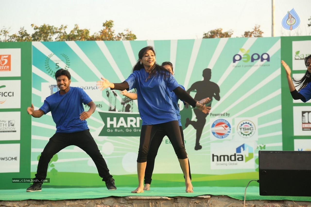 Harithon The Green 2k Run Photos - 5 / 150 photos