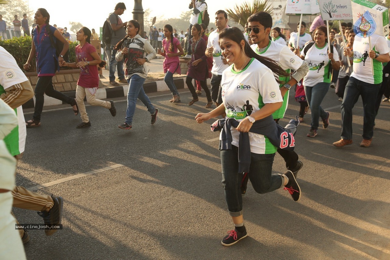 Harithon The Green 2k Run Photos - 25 / 150 photos