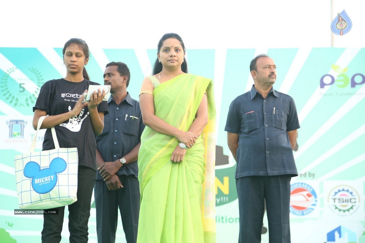 Harithon The Green 2k Run Photos - 109 / 150 photos