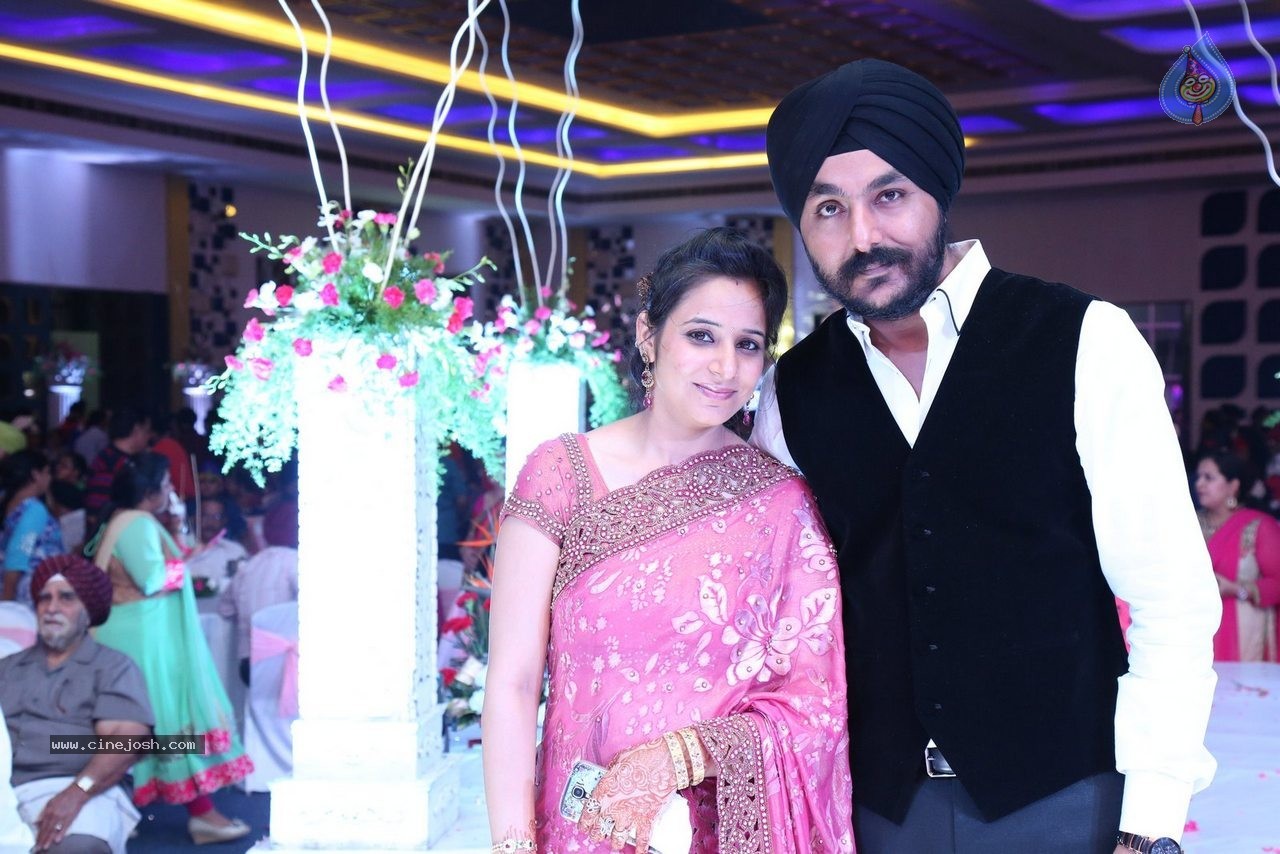 Harmeet and Rashmit Engagement Ceremony - 149 / 186 photos