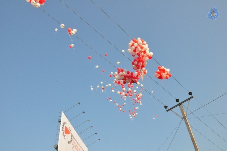 Health Minister Laxma Reddy Flagged off COWE Walkathon - 32 / 40 photos