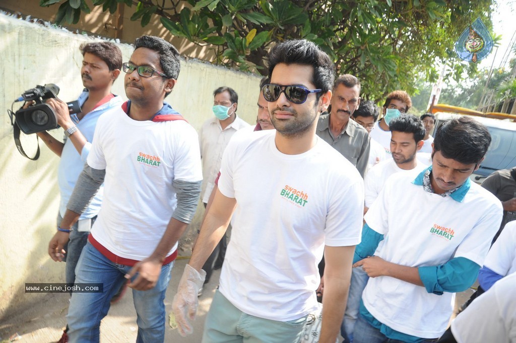 Hero Ram Swachh Bharat Event at Srinagar Colony - 27 / 66 photos