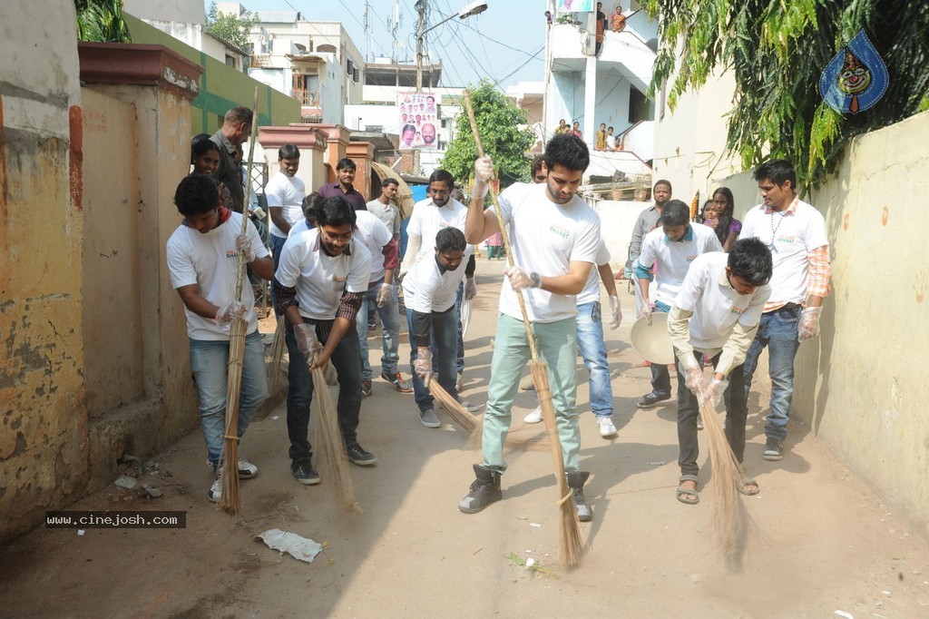 Hero Ram Swachh Bharat Event at Srinagar Colony - 34 / 66 photos