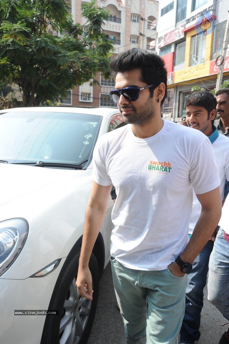 Hero Ram Swachh Bharat Event at Srinagar Colony - 50 / 66 photos