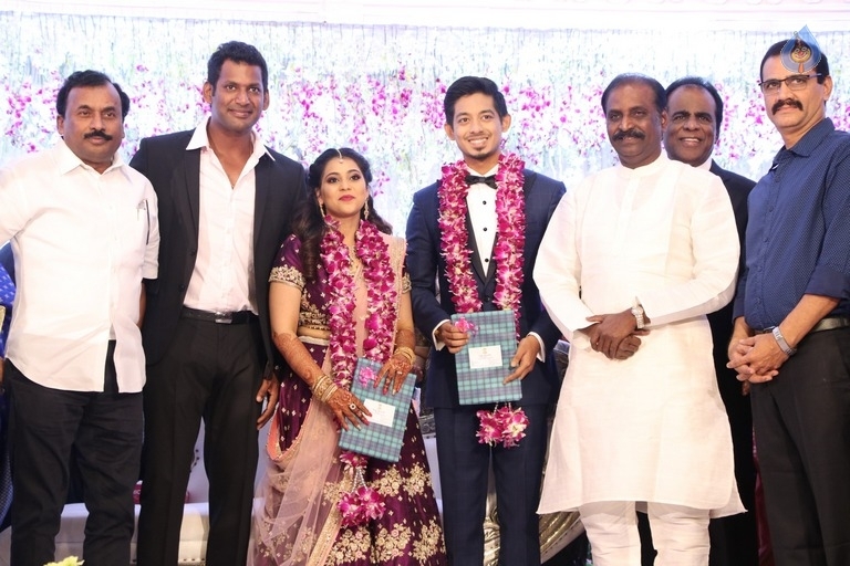 Hero Vishal Sister Aishwarya Wedding Reception Photos - 5 / 31 photos