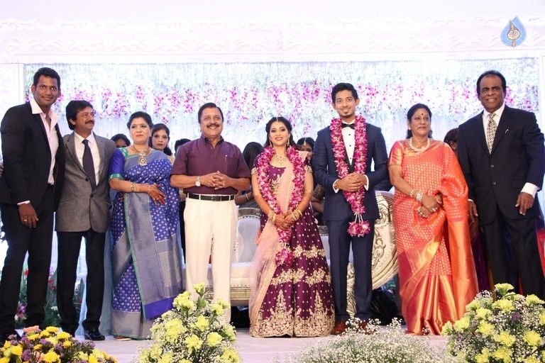 Hero Vishal Sister Aishwarya Wedding Reception Photos - 23 / 31 photos