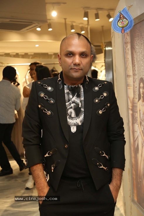 Hi- Fashion Store Launch in Hyderabad - 8 / 63 photos